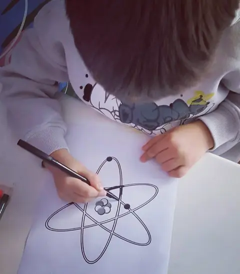 Posta Kutumuza Bir Hava Atomu Geldi