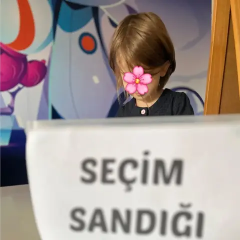 İnsan Hakları Günü'nde Oy Kullandık