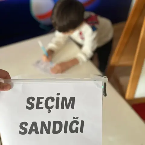 İnsan Hakları Günü'nde Oy Kullandık